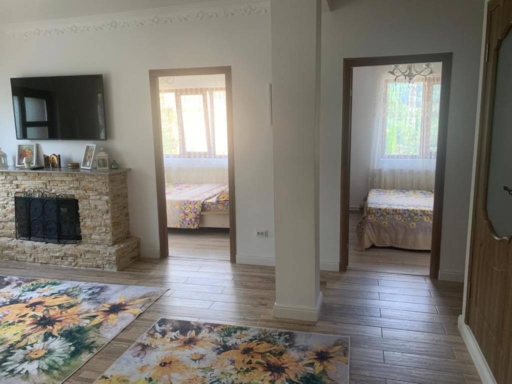 B House Busteni Ngoại thất bức ảnh